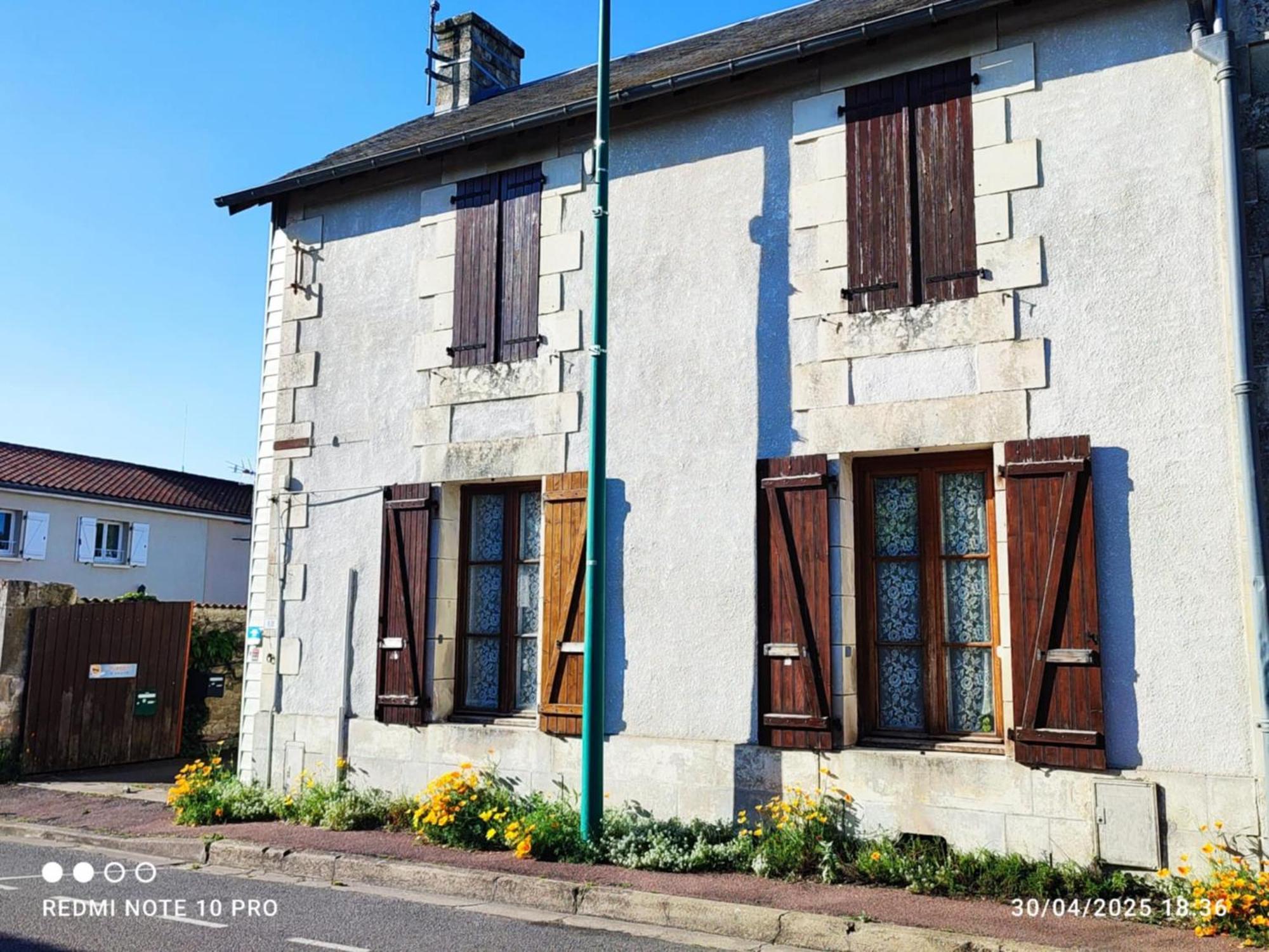 Futurogite Saint-Georges-les-Baillargeaux Екстериор снимка